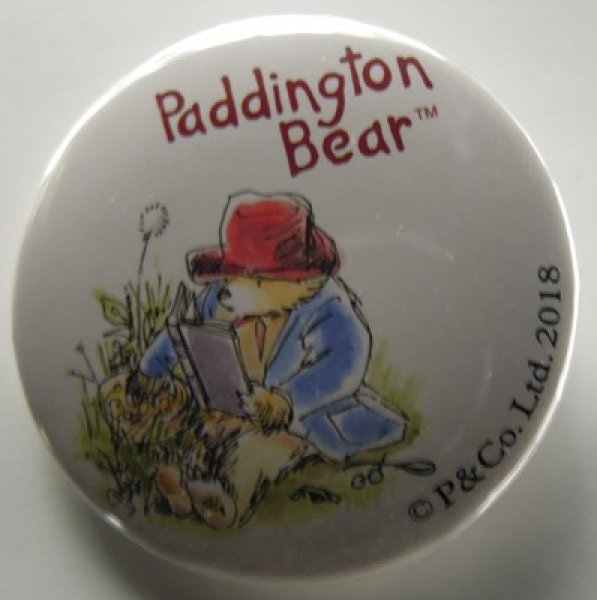 画像3: パディントンベア™40円型缶バッチ2個セット レッド (3)